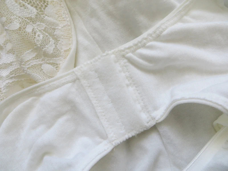 Christian Dior White Lace Long sleeve Bodysuit