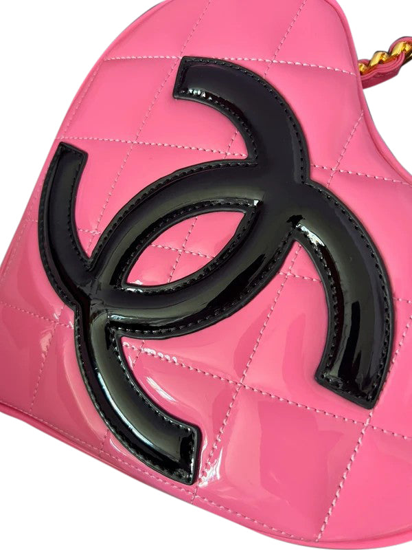 Chanel 1995 Patent Leather Vanity Heart Bag