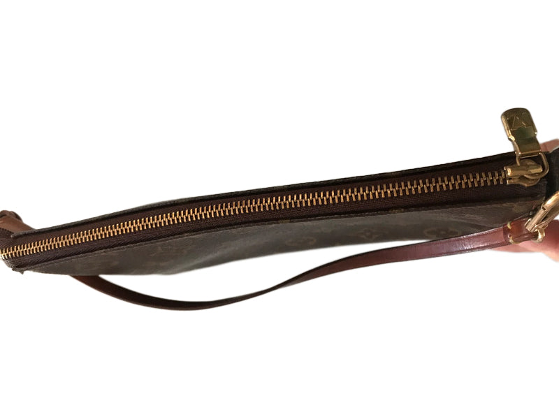 Louis Vuitton Takashi Murakami Cherry Pochette